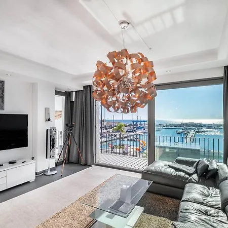 Puerto Banus Front Line 2 Bedroom Apartman *
